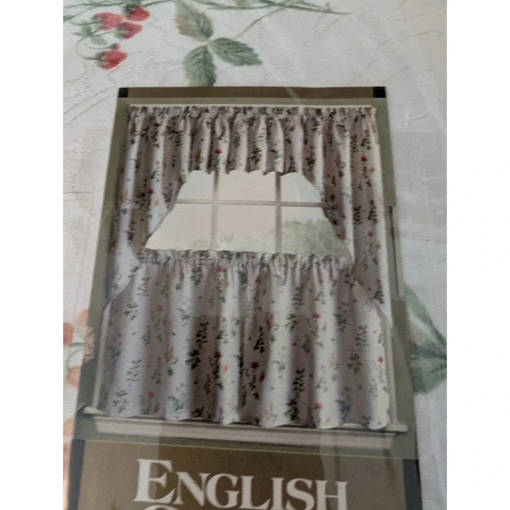 NEW‎ Lorraine Home Fashions English Garden Valance 55